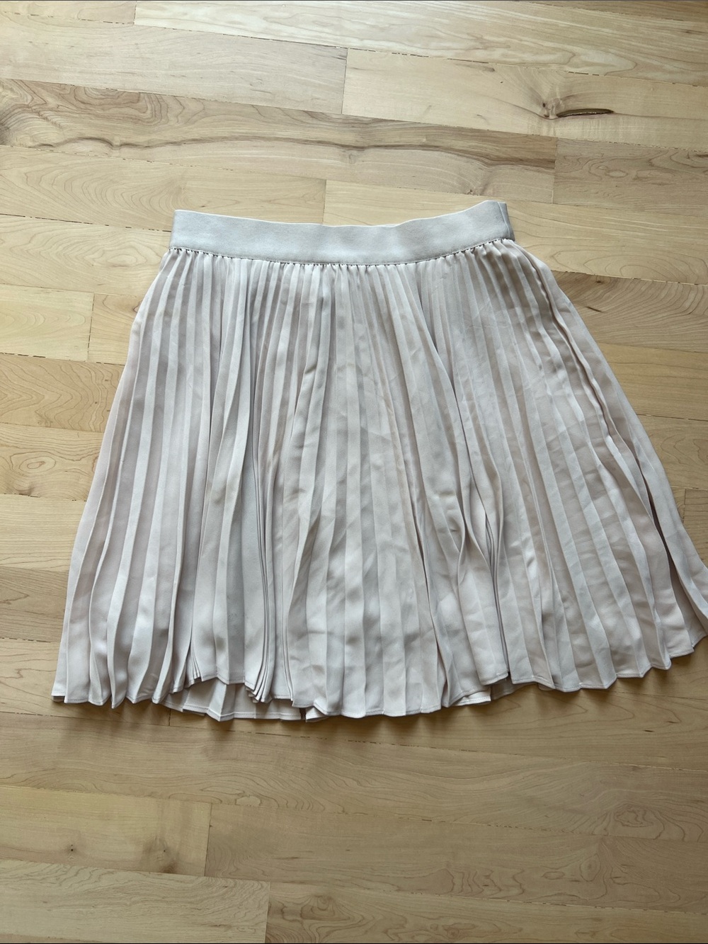 Pleated baby pink Women's aritzia babaton Skirt